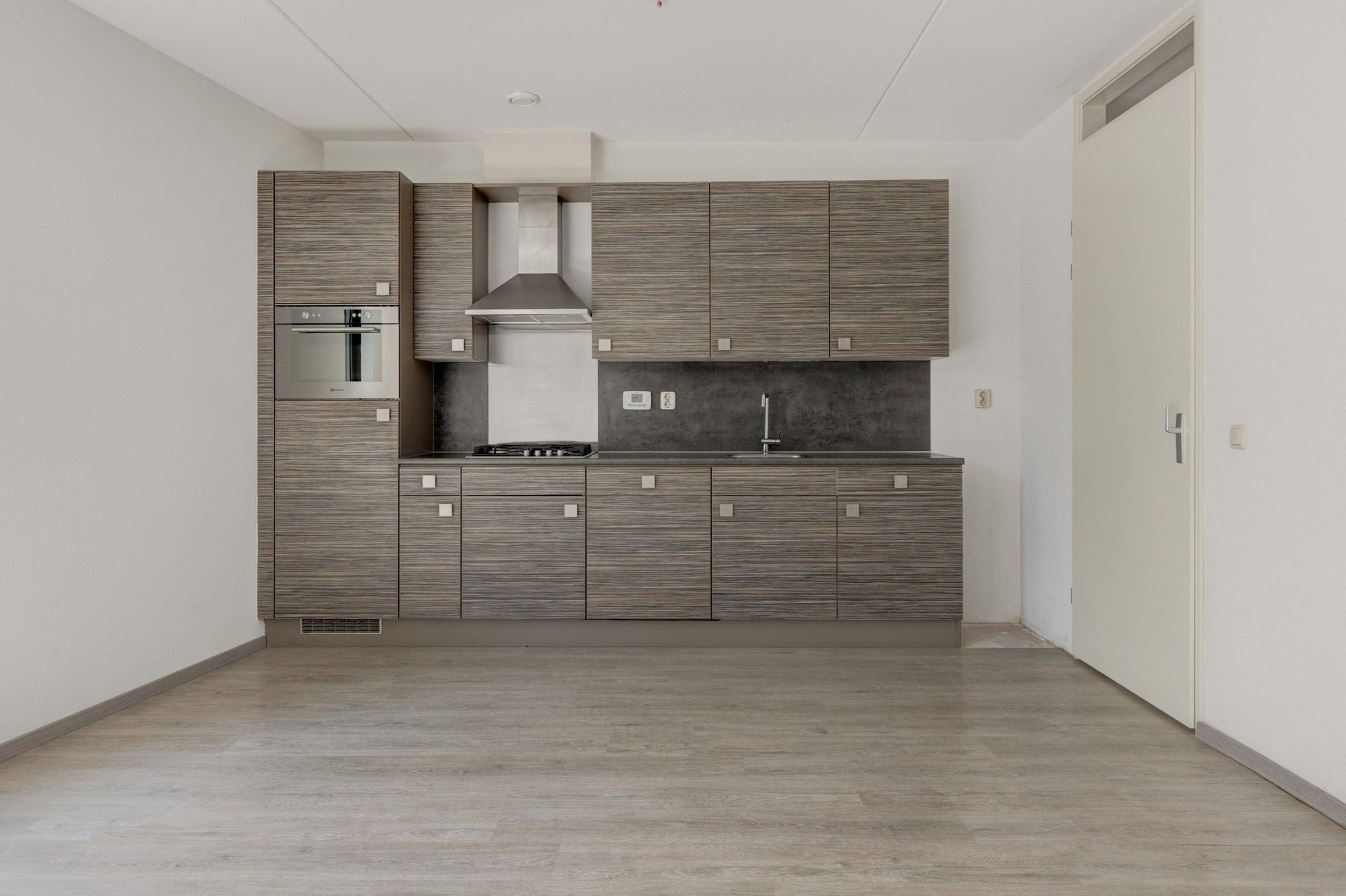 Foto 12 van Draaiom 16