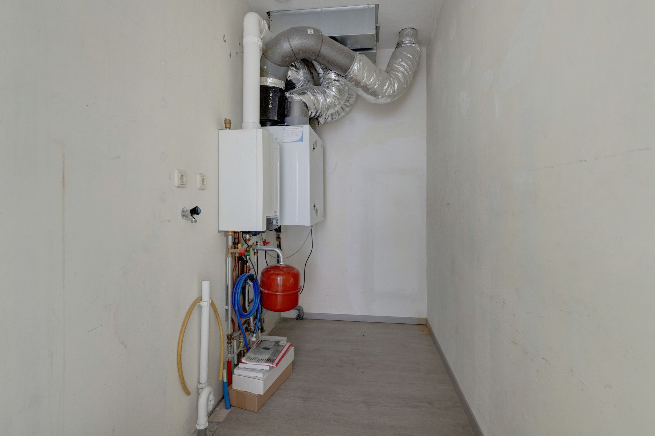 Foto 27 van Draaiom 16