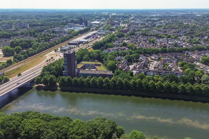 Foto 38 van Draaiom 16