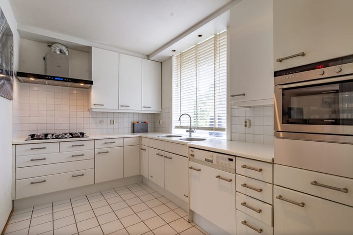 Foto 16 van Hussenbergstraat 8