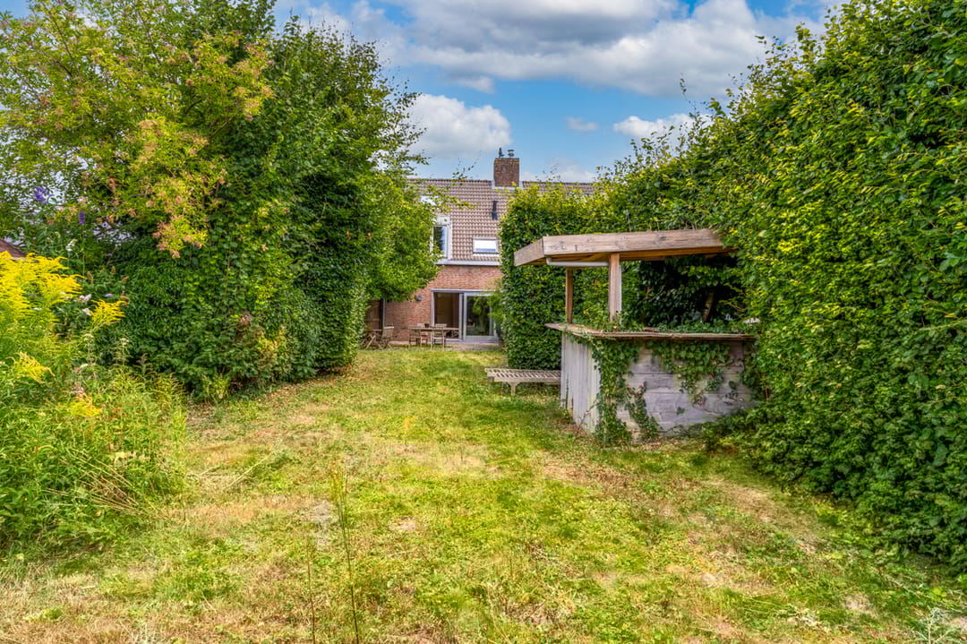 Foto 28 van Hussenbergstraat 8