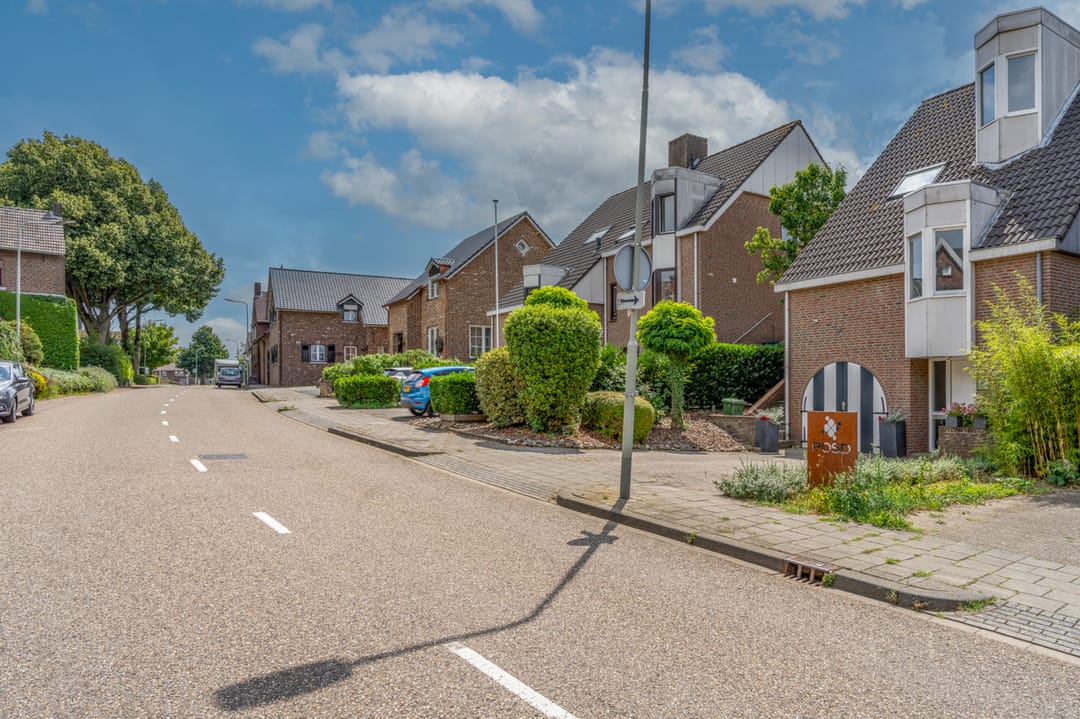 Foto 32 van Hussenbergstraat 8