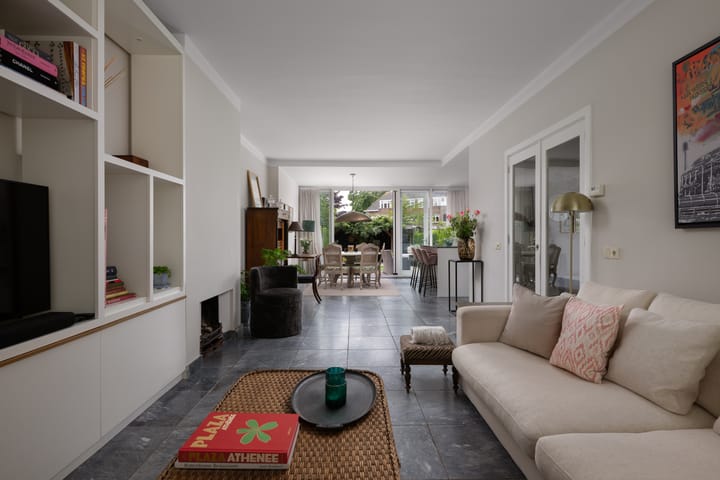 Photo 2 of Molenlaan 254