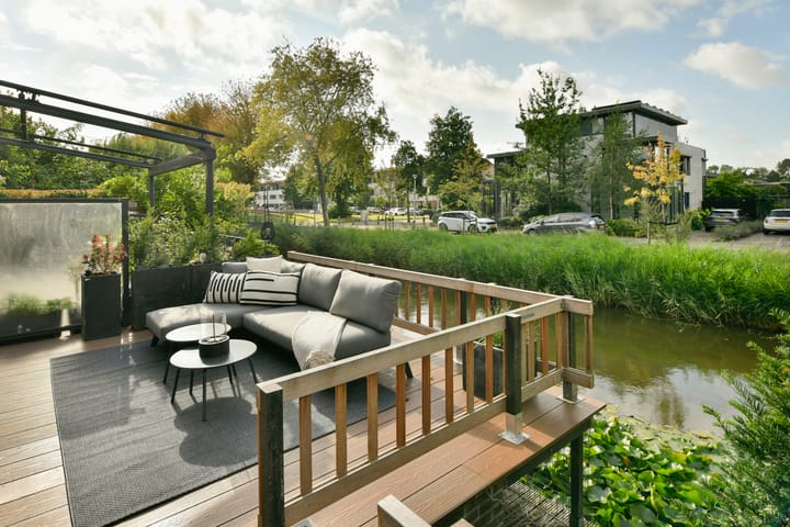 Foto 9 van Purperreiger 54