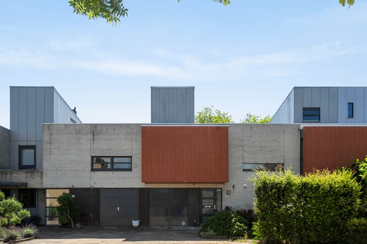 Foto 34 van Purperreiger 54