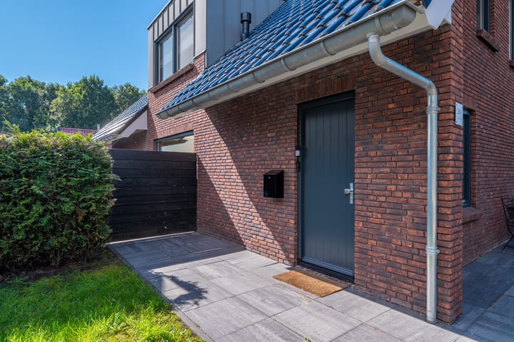 Foto 8 van Hoofdweg 260