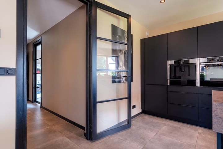 Foto 9 van Hoofdweg 260