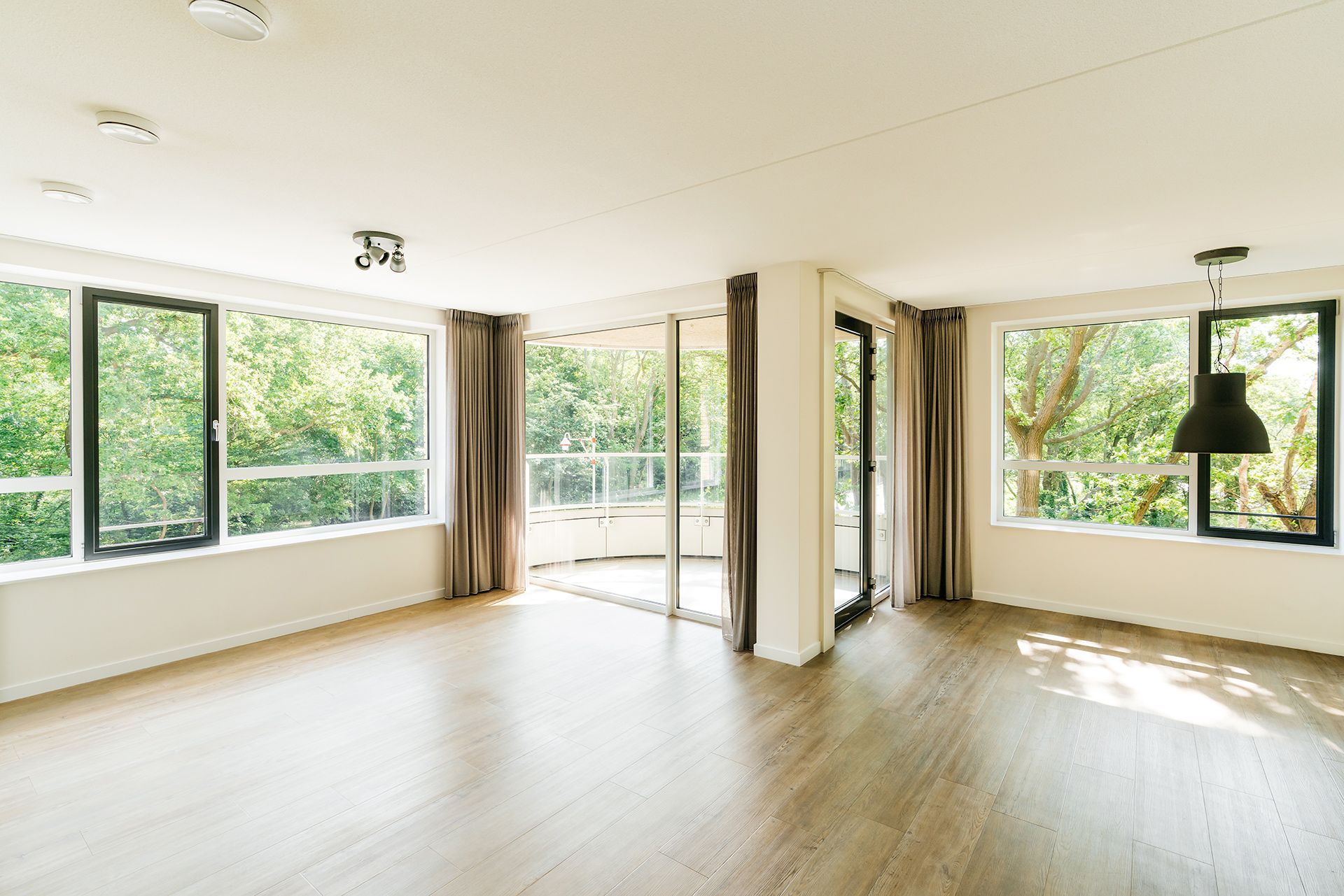 Foto 6 van Badhuisweg 115-J