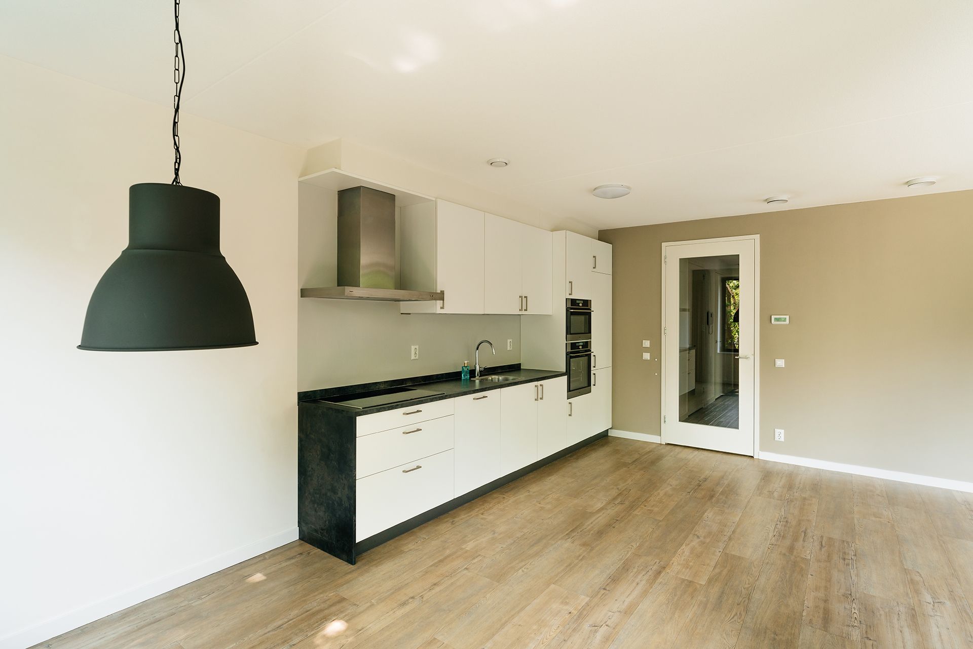 Foto 12 van Badhuisweg 115-J