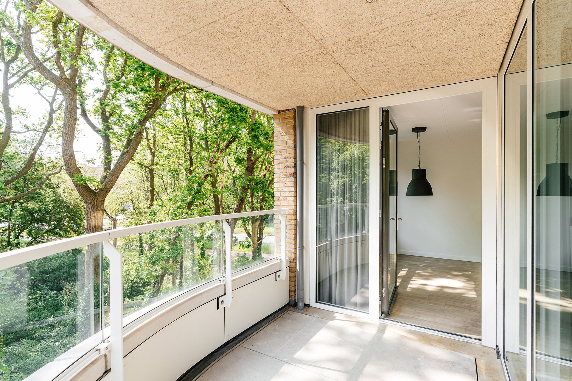 Foto 15 van Badhuisweg 115-J