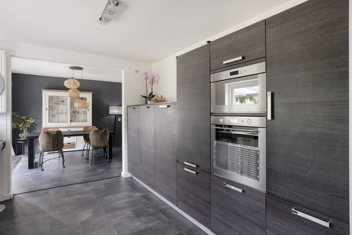 Photo 18 of Bloemendaalweg 10-A