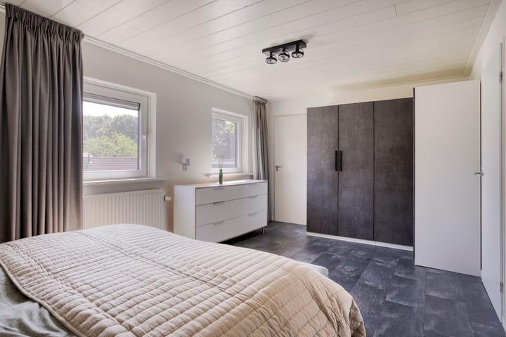 Photo 27 of Bloemendaalweg 10-A