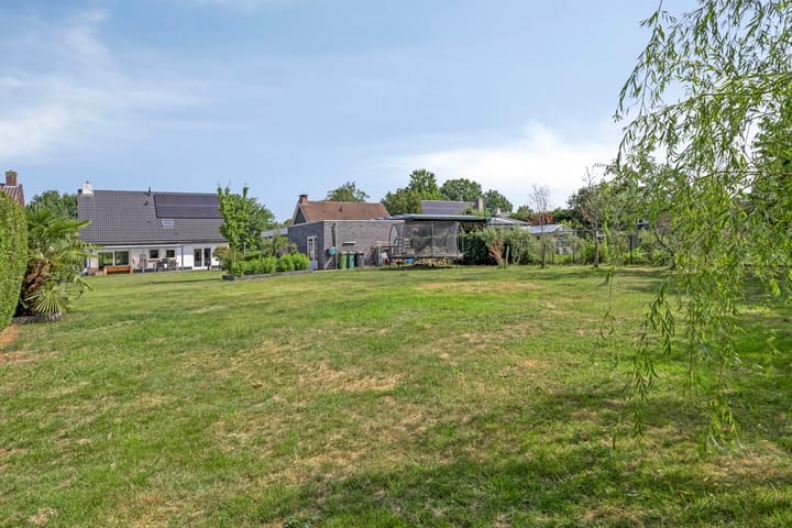 Photo 38 of Bloemendaalweg 10-A