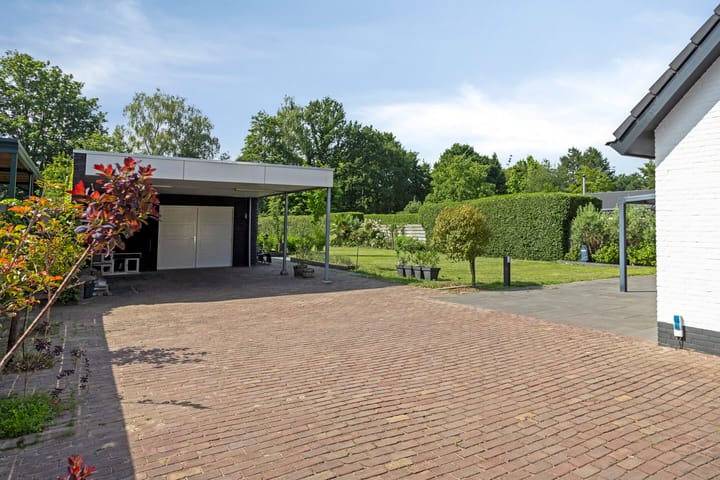 Photo 41 of Bloemendaalweg 10-A