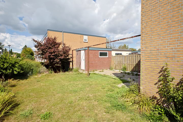 Photo 2 of Caeciliastraat 28