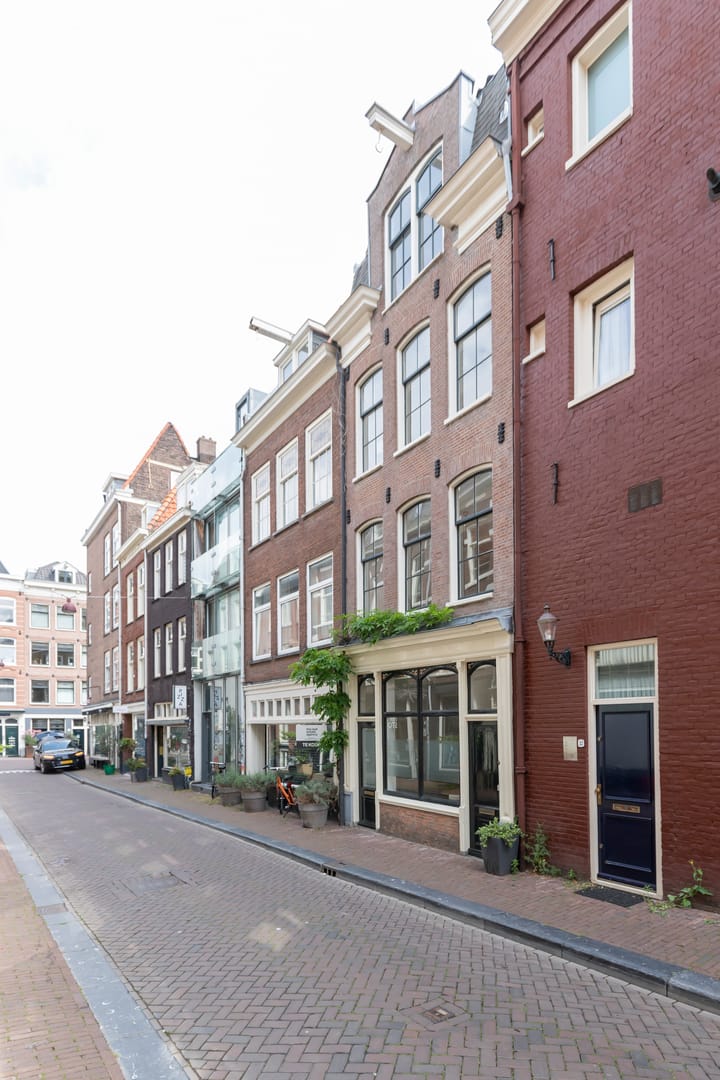 Photo 30 of Eerste Goudsbloemdwarsstraat 11-H