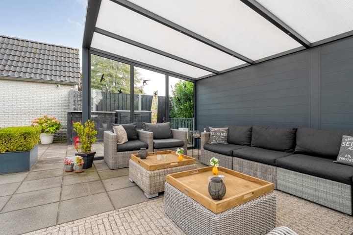 Photo 33 of Liguster 22