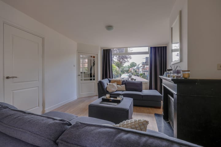 Foto 11 van Egelantierstraat 25