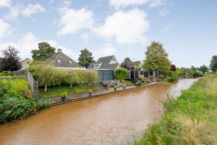 Photo 36 of Liguster 22