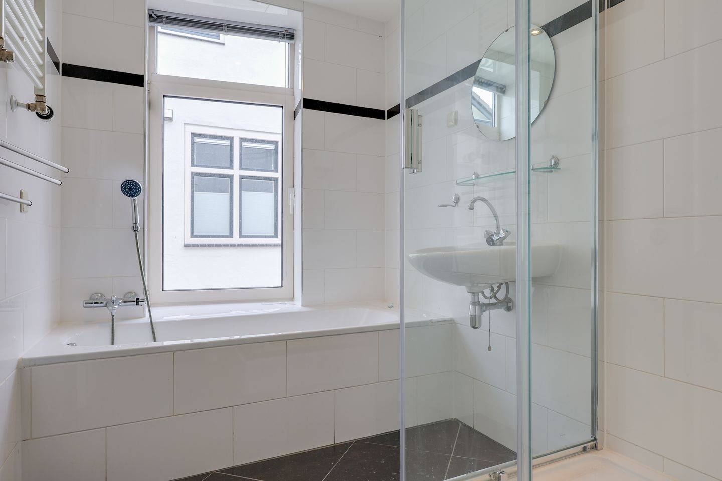 Foto 34 van Egelantierstraat 25