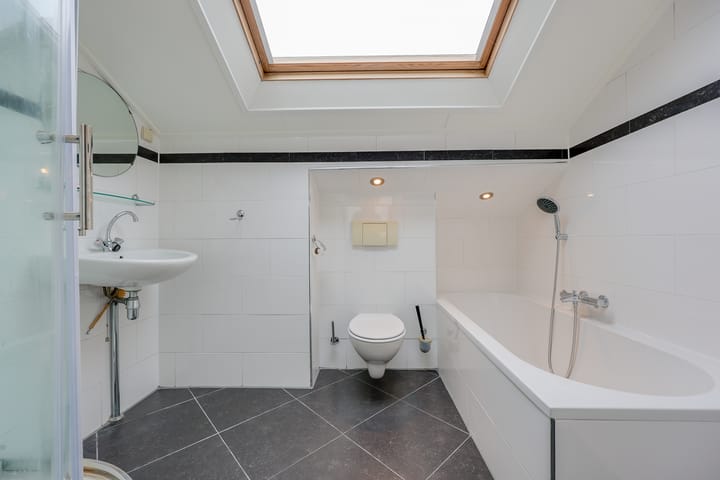 Foto 41 van Egelantierstraat 25