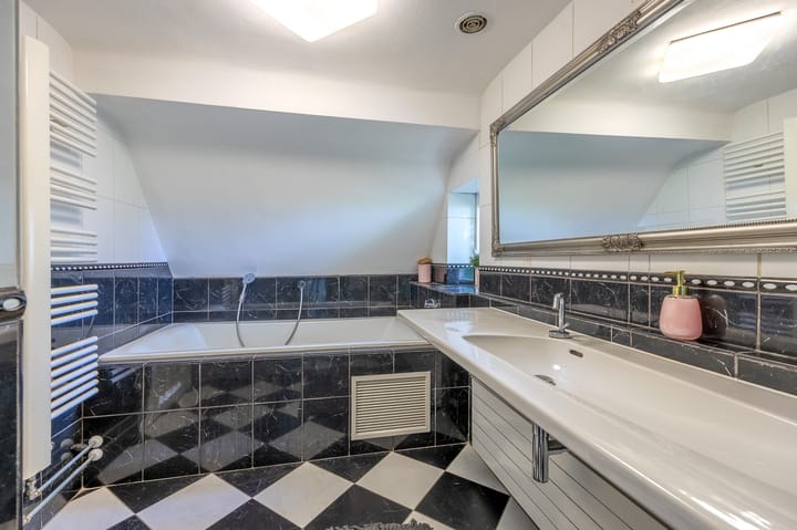 Photo 40 of Grintweg 18