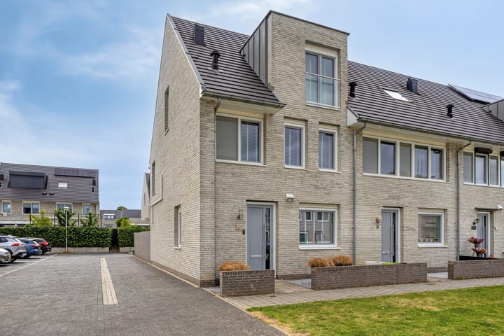 Foto 1 van Manteletruwe 10