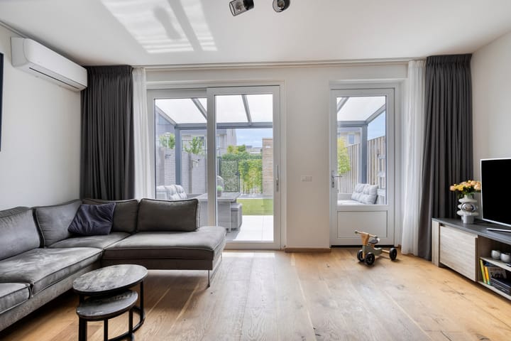 Foto 7 van Manteletruwe 10