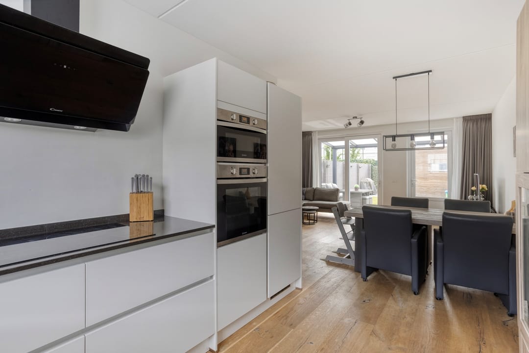 Foto 13 van Manteletruwe 10