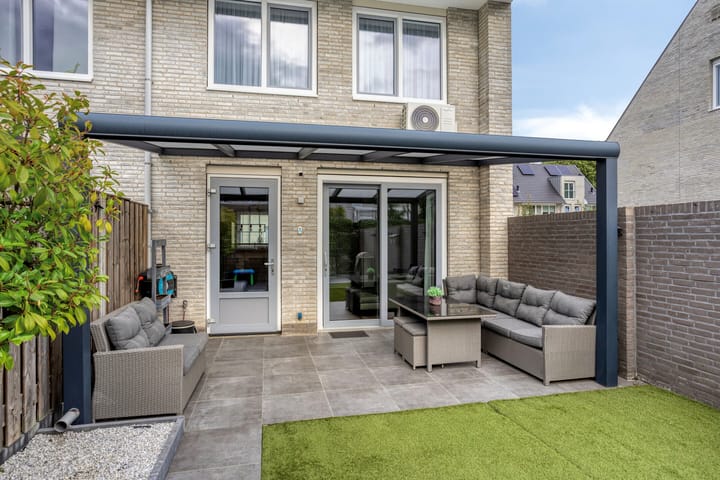 Foto 26 van Manteletruwe 10