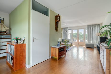 Joop den Uyllaan 110 tertiary image