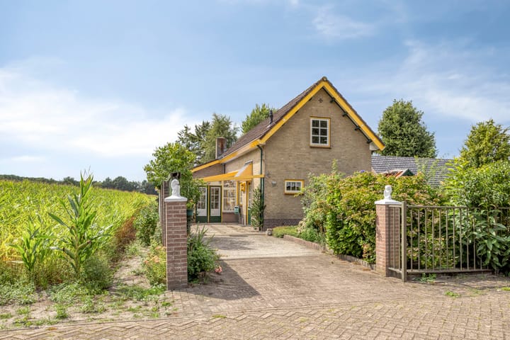 Foto 7 van Binnenweg 6