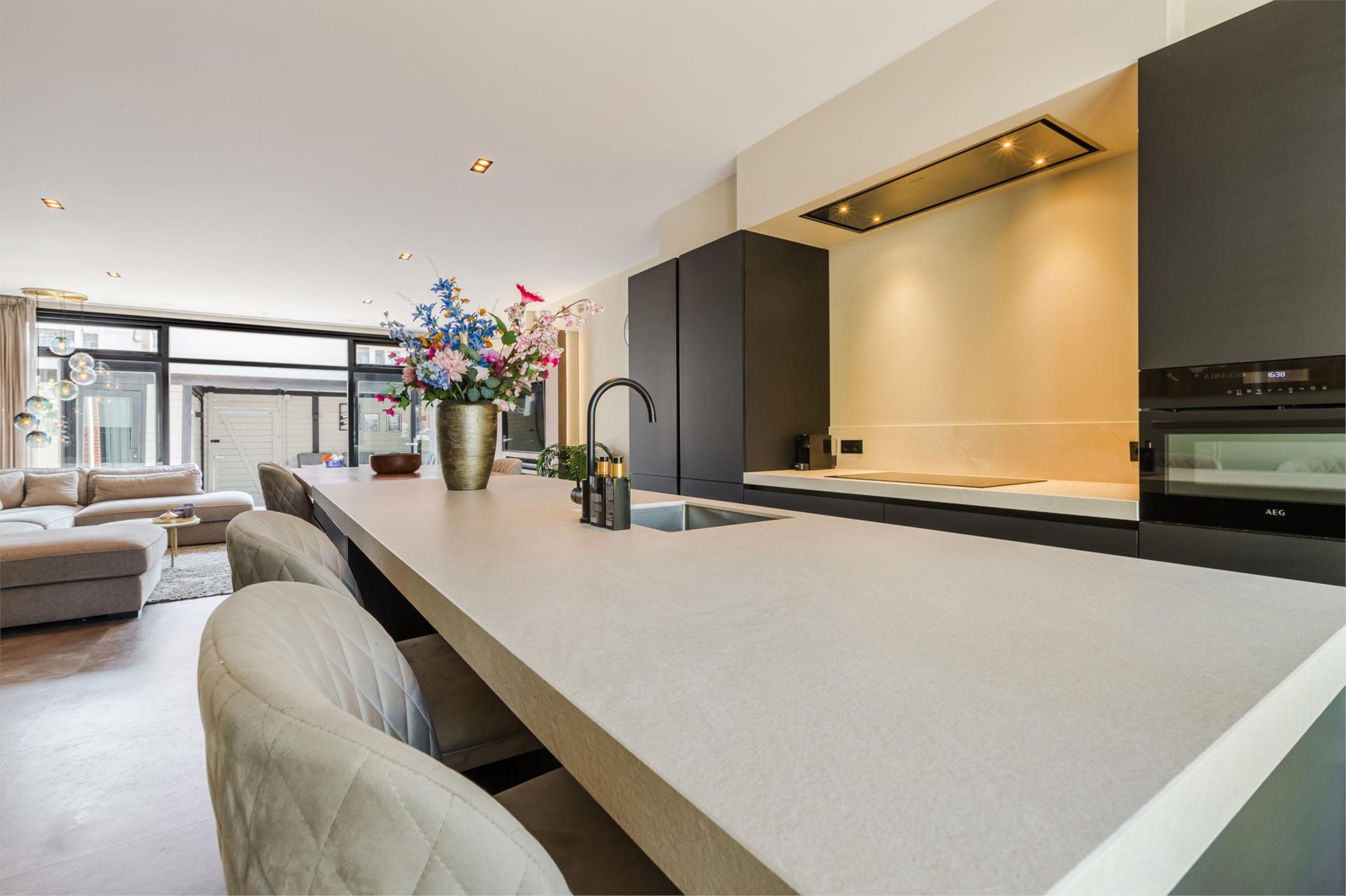 Foto 3 van Kloosterkade 182