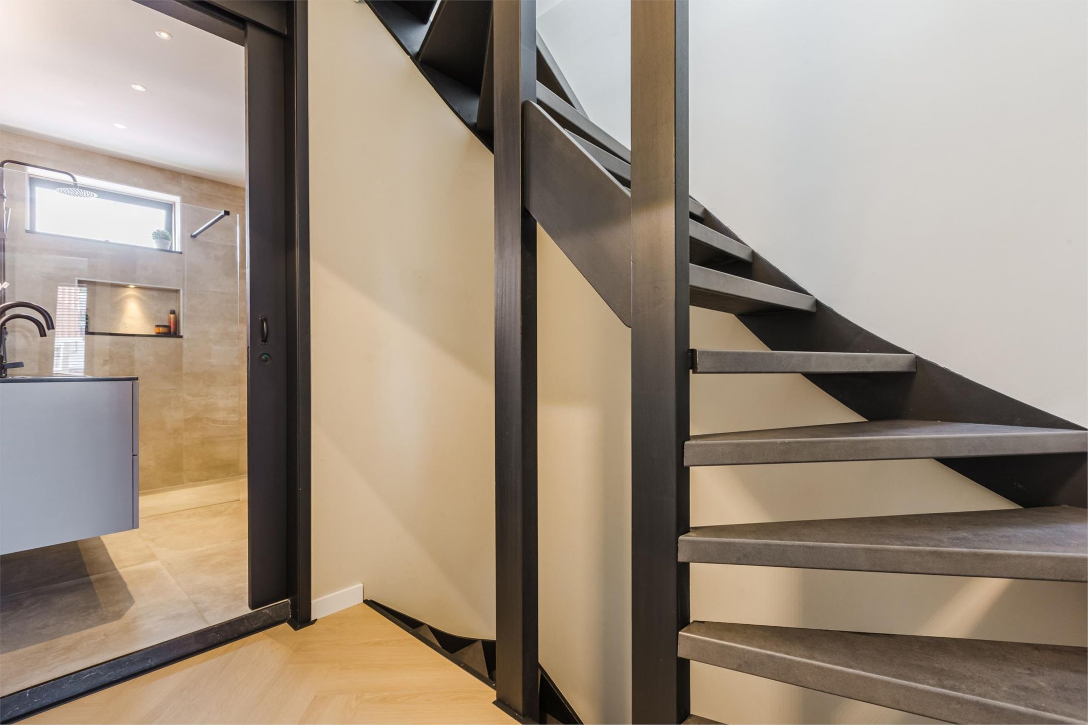 Foto 24 van Kloosterkade 182