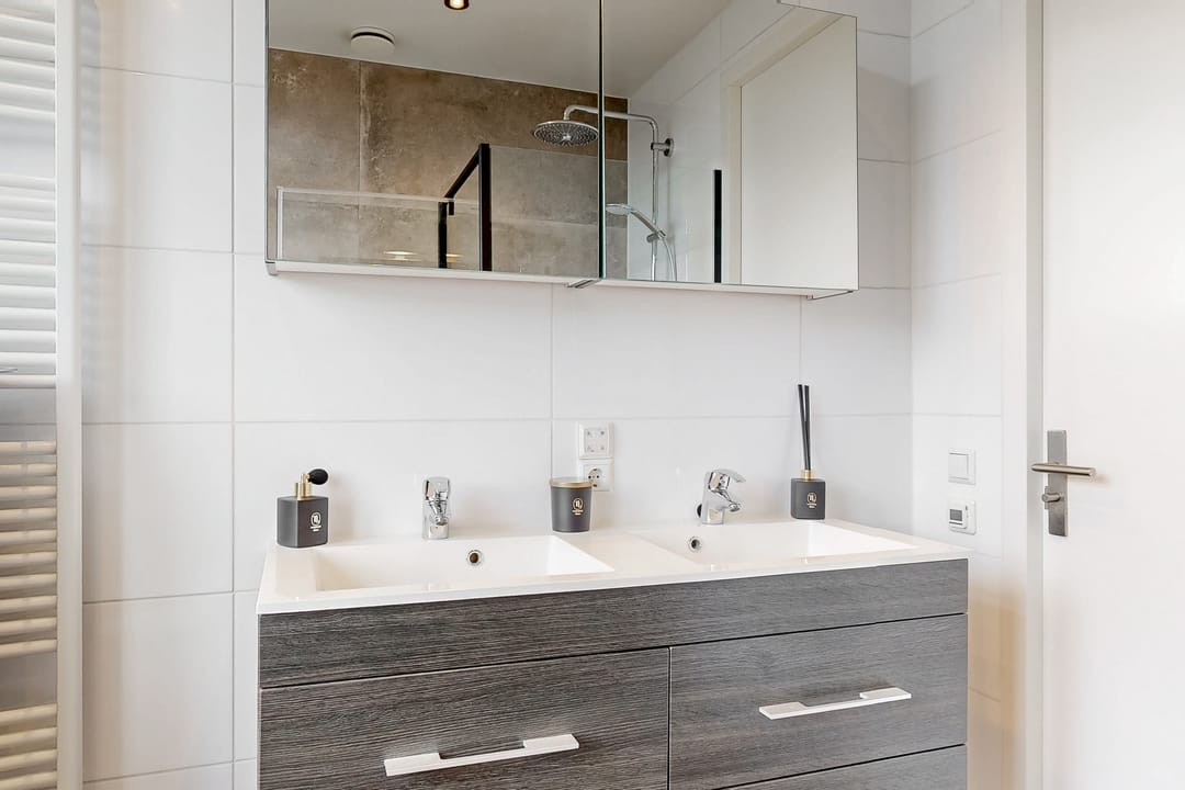 Foto 26 van Burgemeester Van der Hoevenlaan 52