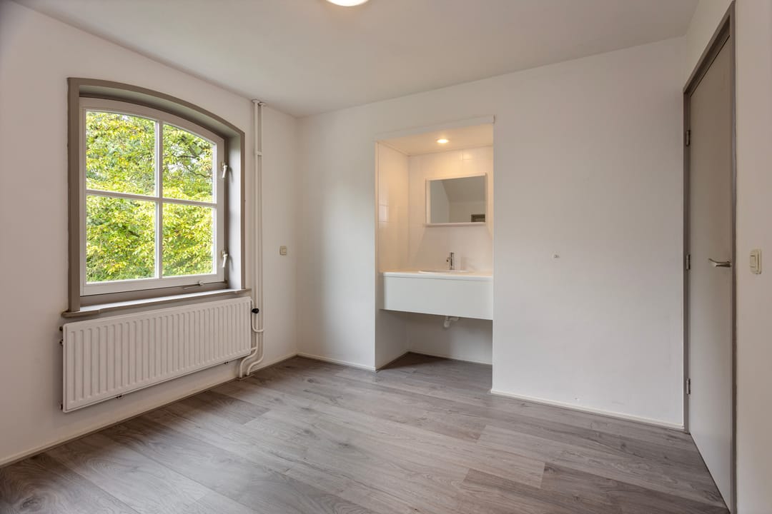 Foto 46 van Speelheuvelplein 10-A