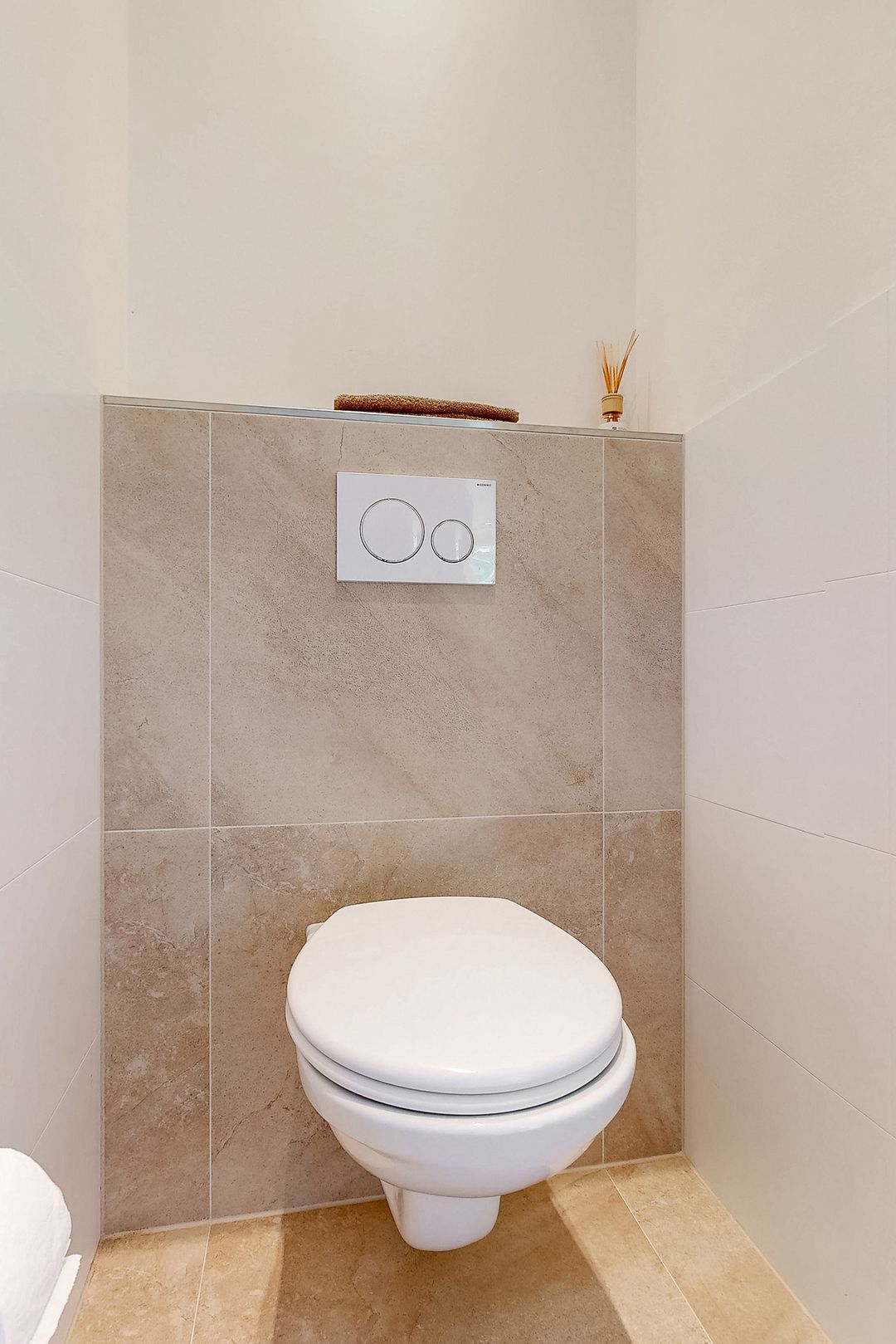 Foto 37 van Burgemeester Van der Hoevenlaan 52