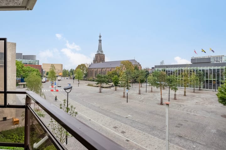 Foto 16 van Stadhuisplein 84