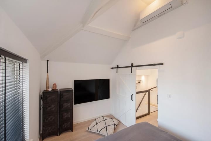 Photo 33 of Jacob Gerritstraat 15-B