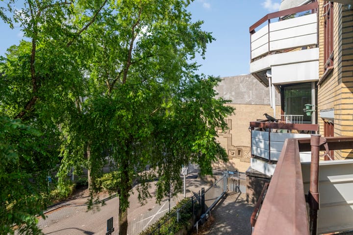 Foto 24 van Stadhuisplein 84