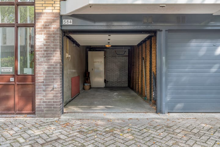 Foto 39 van Stadhuisplein 84