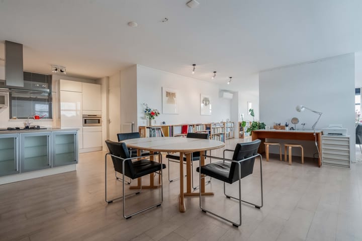 Foto 21 van Westerstraat 56