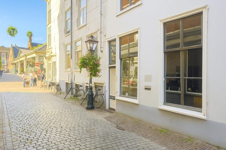 Burgsteeg 2, Leiden