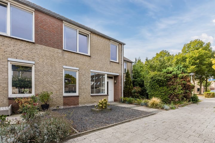 Foto 1 van Duvenee 15