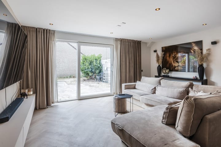 Foto 3 van Duvenee 15