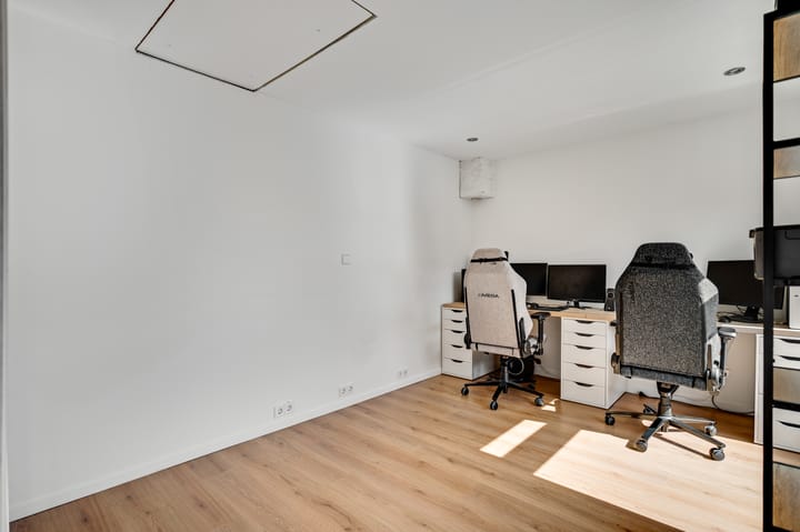 Foto 24 van Doctor Poelsstraat 7