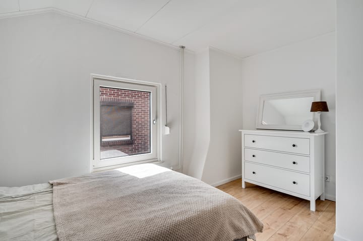 Foto 30 van Doctor Poelsstraat 7