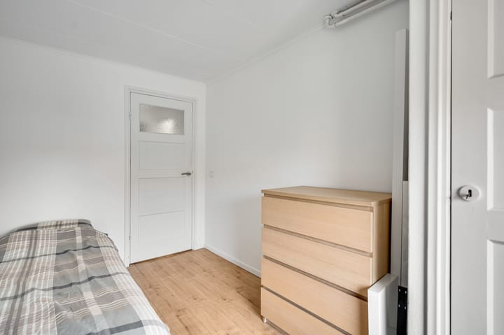 Foto 32 van Doctor Poelsstraat 7