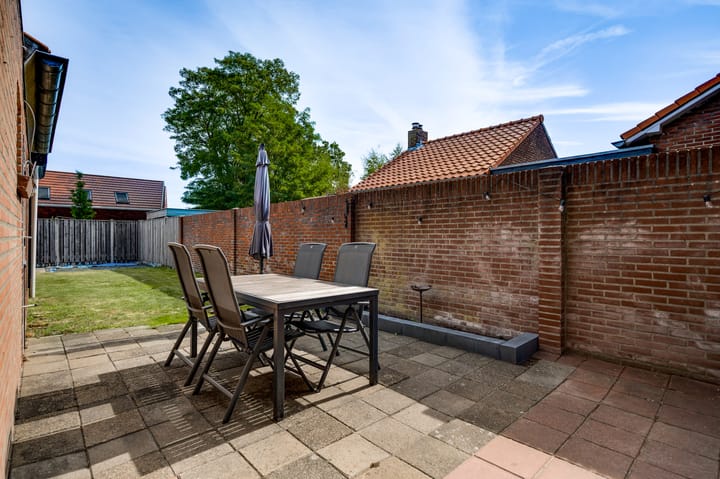 Foto 35 van Doctor Poelsstraat 7