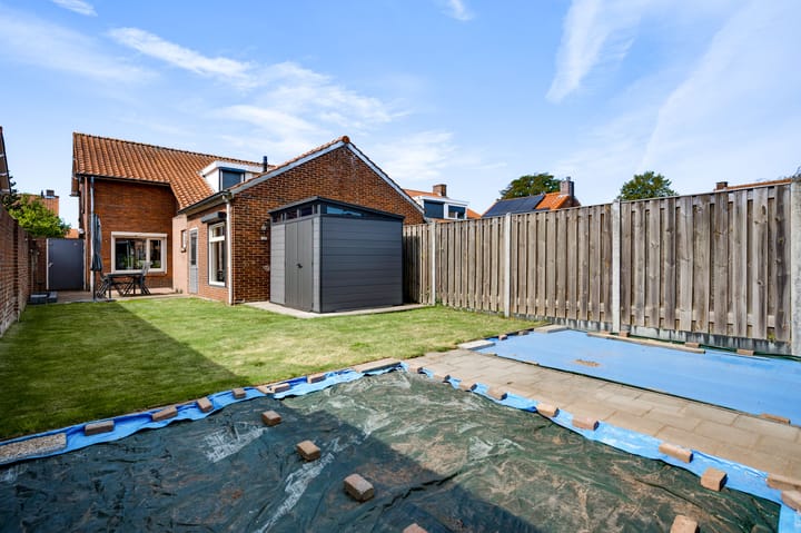 Foto 39 van Doctor Poelsstraat 7